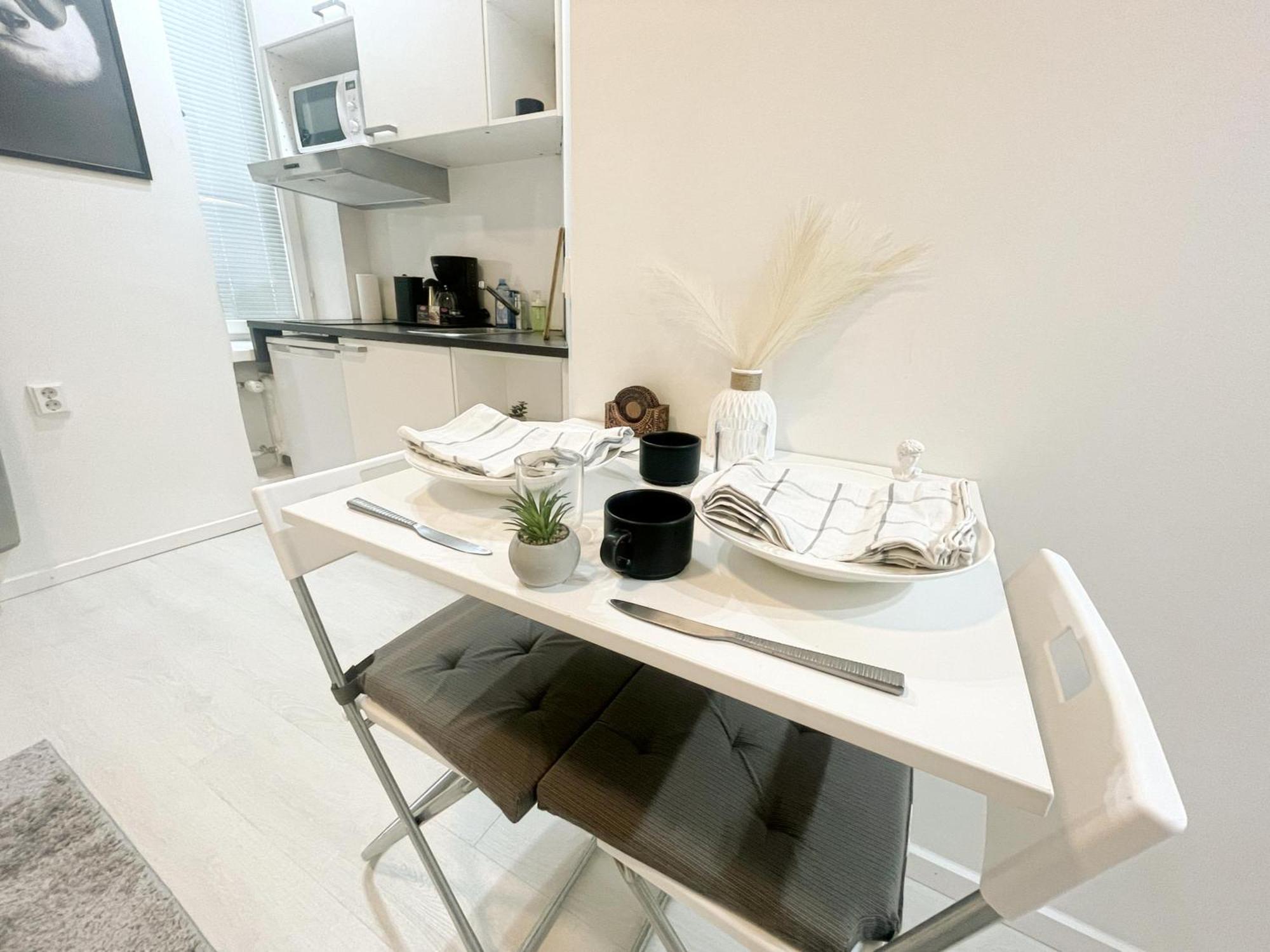 Nordstay - Nordic Central Flat With Self Check-In Helsinki Esterno foto